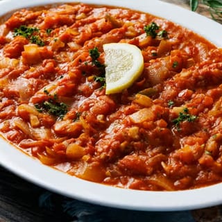 Tomato Onion and Garlic Skillet
